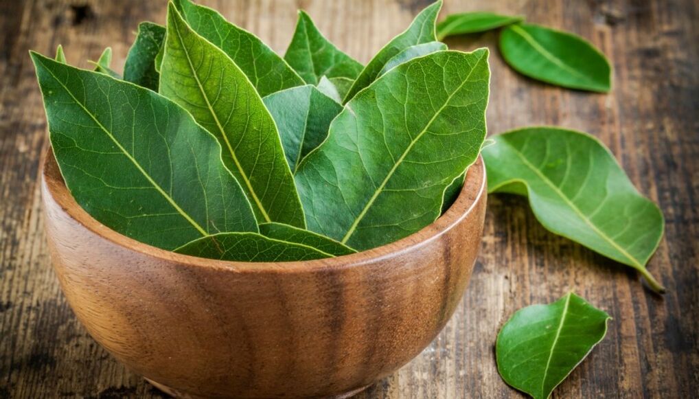 A bath based on a bay leaf decoction will increase a man's potency